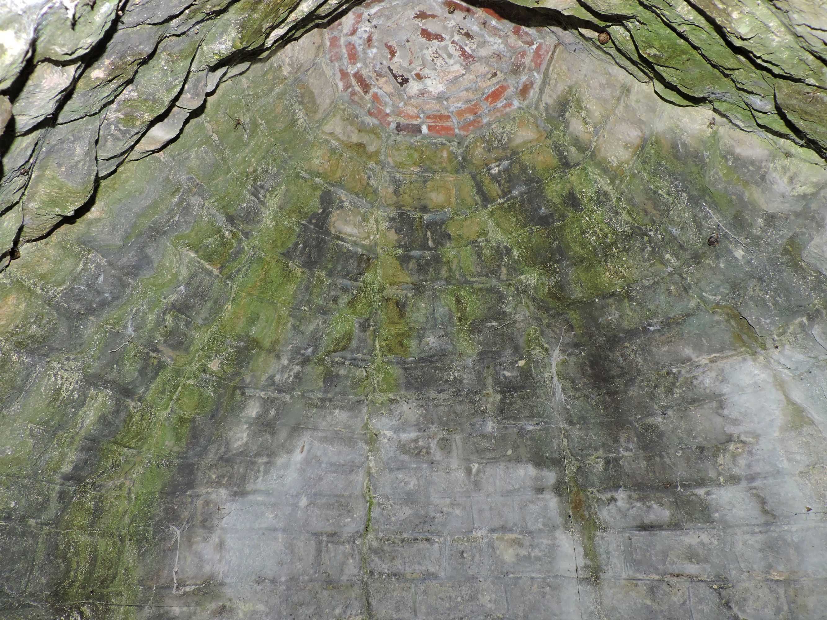 Fontaine dite la Fontaine Rouillée