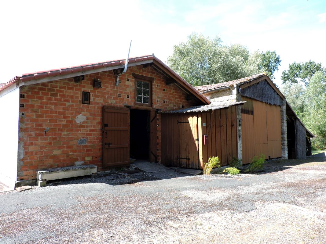 Ferme dite la hutte de la Lime ou Digolet, actuellement maison ; Marais de Digolet