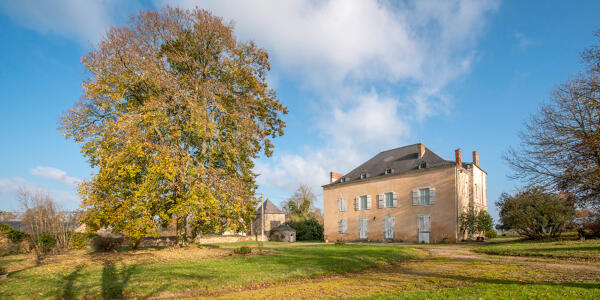 Manoir (vestiges), puis demeure dite château