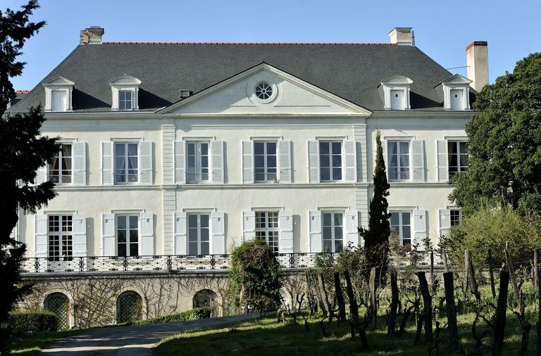 Maison de maître puis château de la Roche-aux-Moines