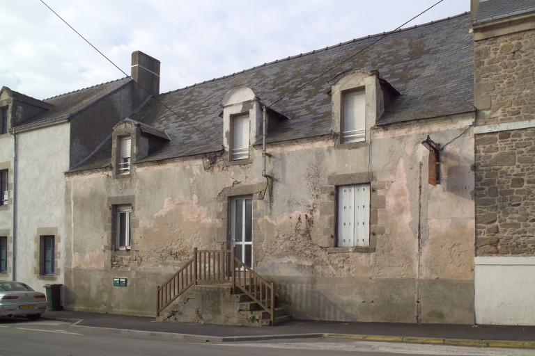 Maison, 2 rue du Faubourg-Saint-Armel