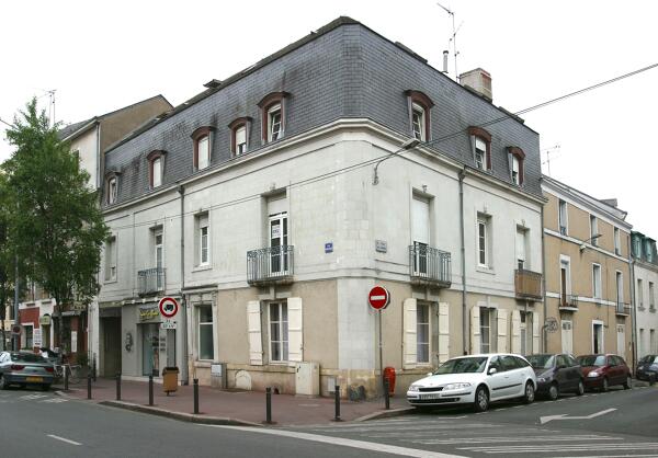 Maison du maître-charpentier Pierre Launay, 19-21 rue Boisnet ; 1 rue du Canal