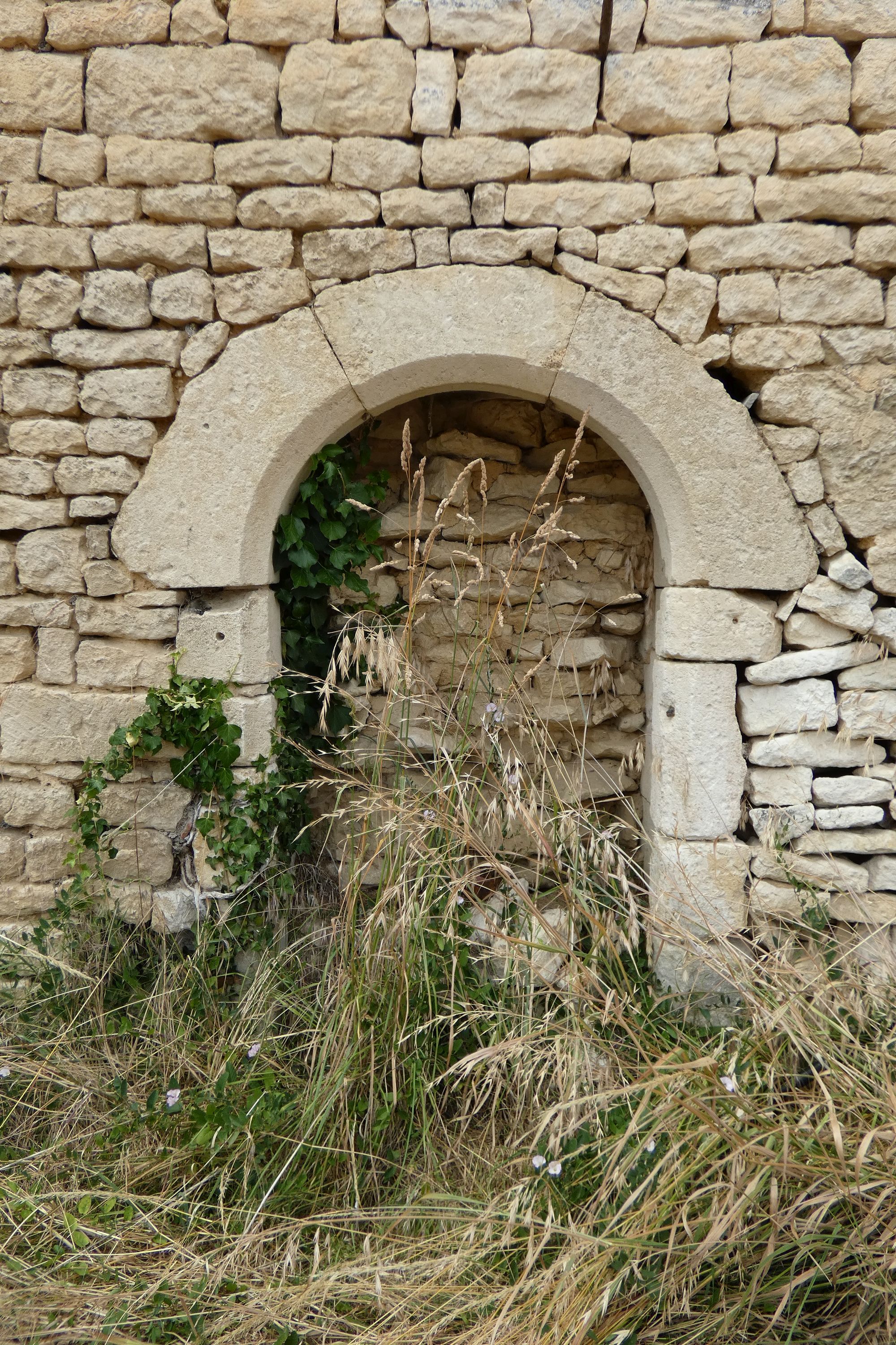 Demeure dite le Logis d'Aziré, actuellement maison, 44 chemin de la Chapelle