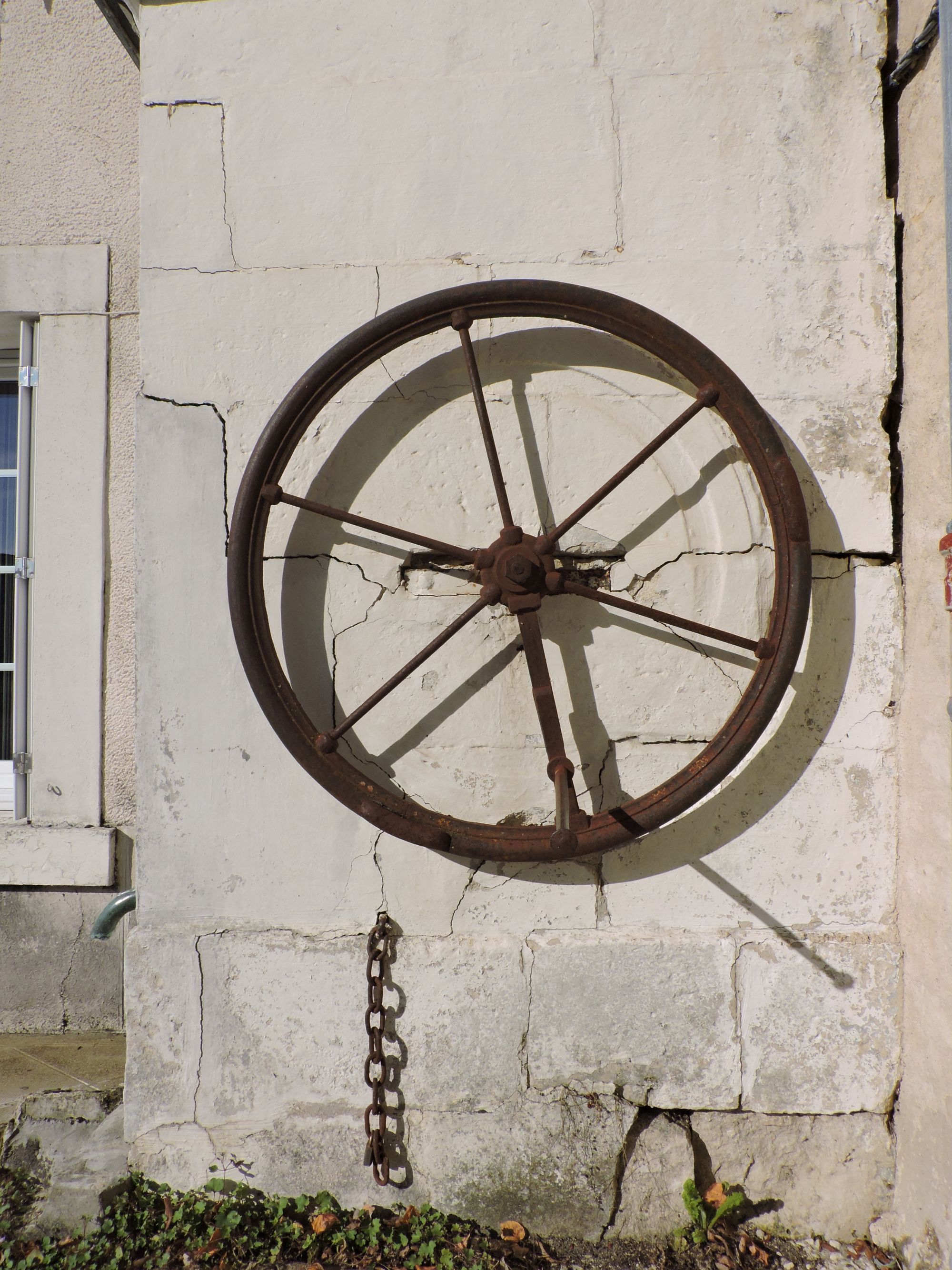 Puits commun ; place Joseph-Herbert