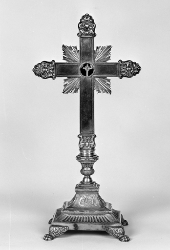 Croix-reliquaire de la Vraie-Croix