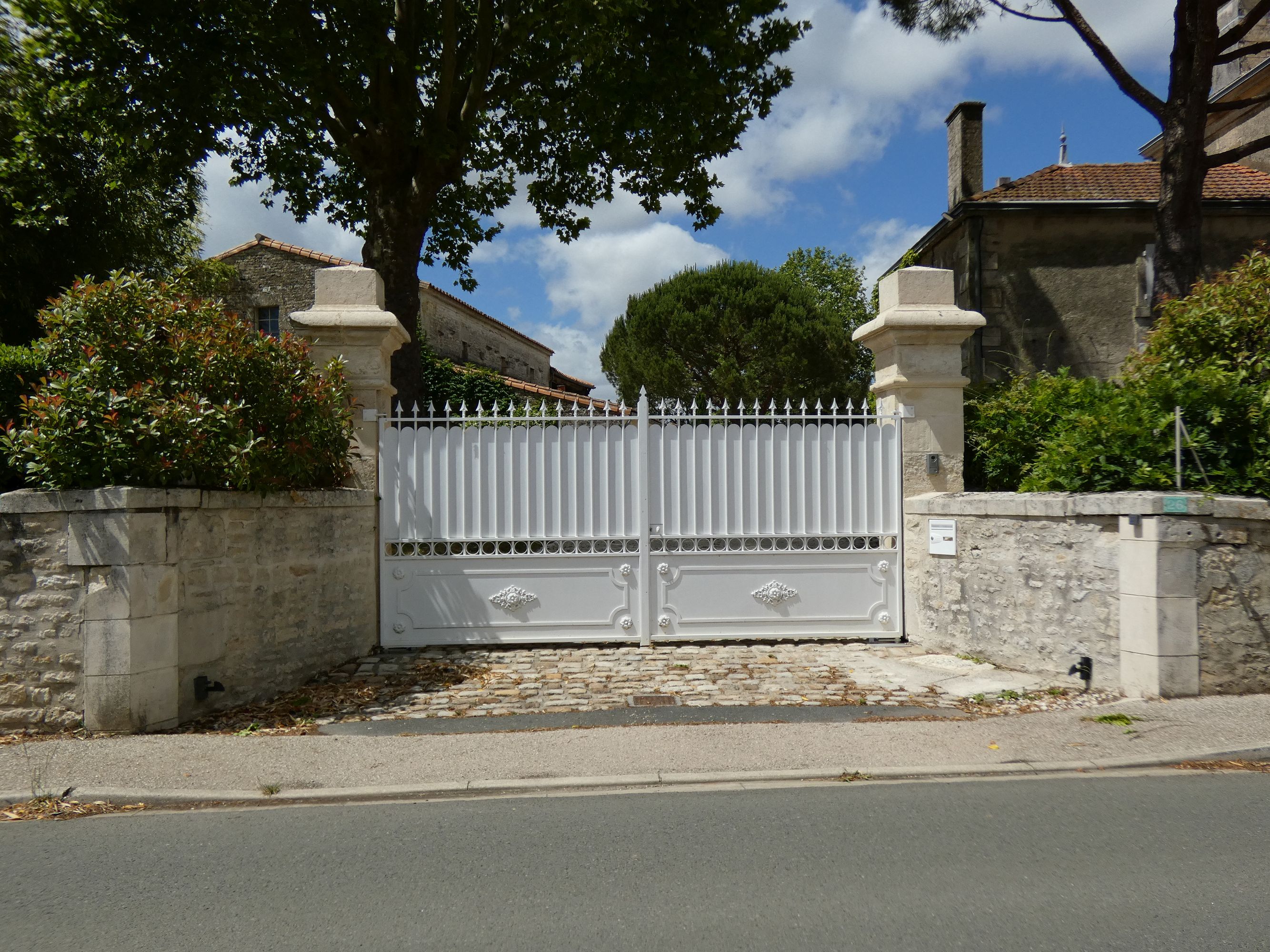 Demeure, ferme, actuellement maison, 26 rue Principale