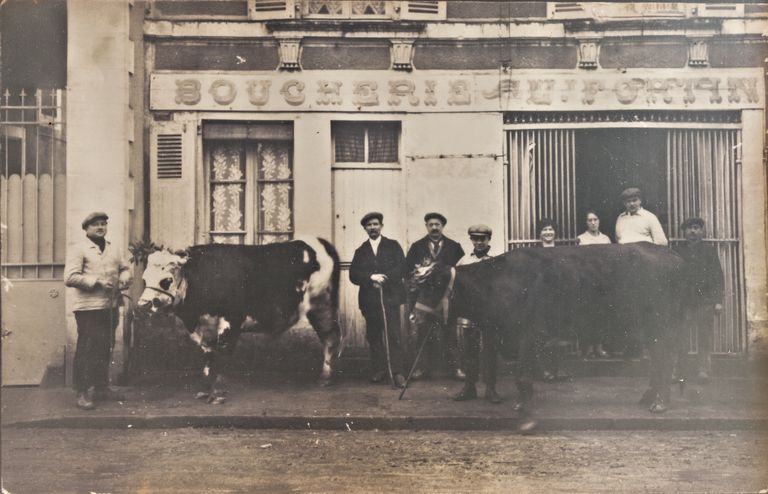 Maison puis boucherie, actuellement maison, 15 rue de la Poste