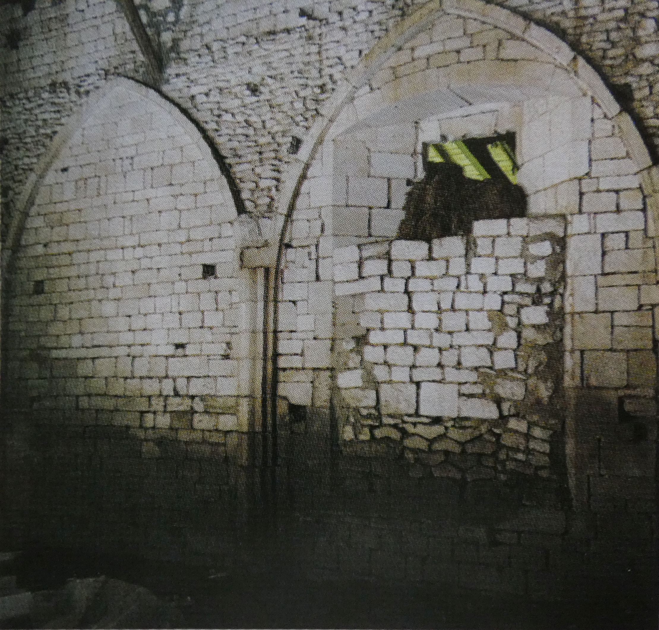 Chapelle du prieuré de Lesson (vestiges), ferme, actuellement maison, 6 rue de la Virée