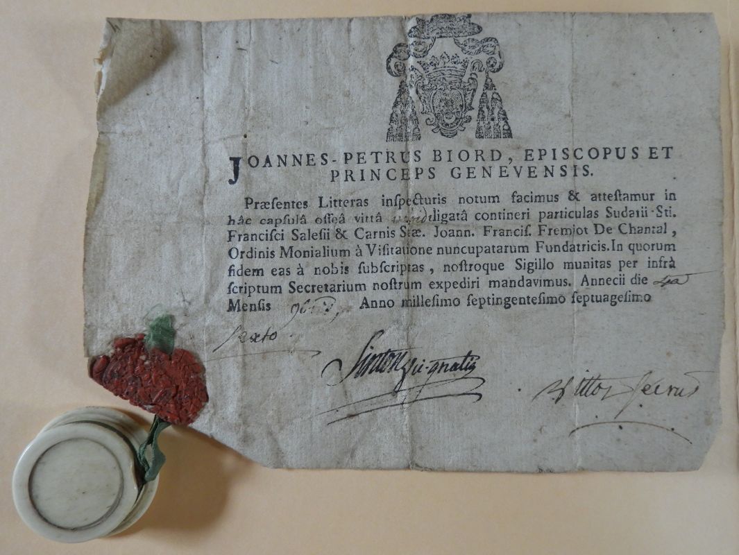 Présentation des objets mobiliers de l'église de L'Île-d'Elle