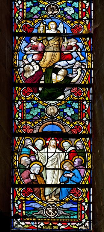 Ensemble de 2 verrières historiées : le Credo (baies 11 et 12) - Église paroissiale Saint-Martin, Louverné