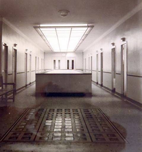 Bains et lavoirs municipaux, 20 rue Dupleix
