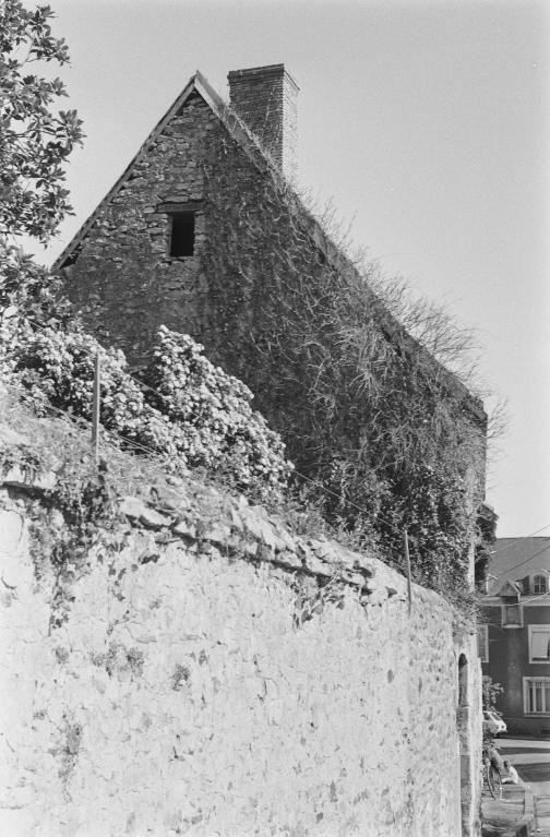 Les maisons et fermes de la commune de Châteauneuf-sur-Sarthe