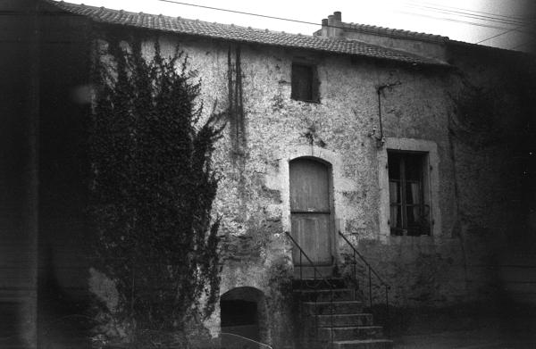 Les maisons et les fermes de Saint-Laurent-du-Mottay