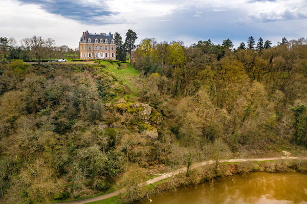 Demeure de villégiature dite château, la Roche