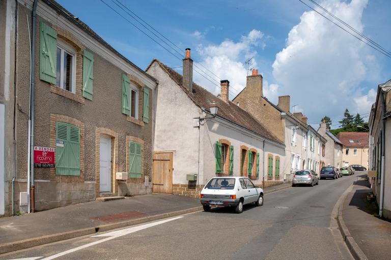 Bourg de Montfort-le-Gesnois : ancien bourg de Montfort-le-Rotrou