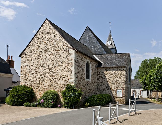 Église paroissiale Notre-Dame-de-la-Visitation - rue des Tilleuls, Longuefuye