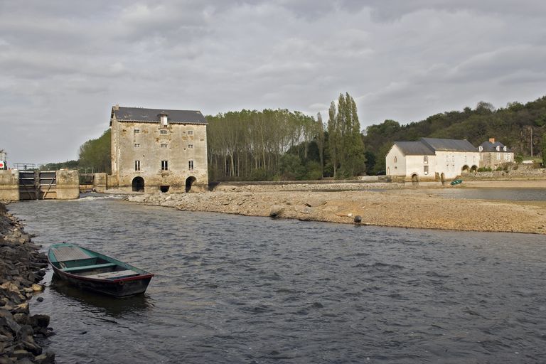 Les moulins, les minoteries et les usines de l'aire d'étude "Rivière Mayenne"
