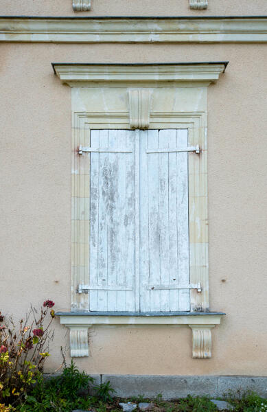 Manoir (vestiges), puis demeure dite château