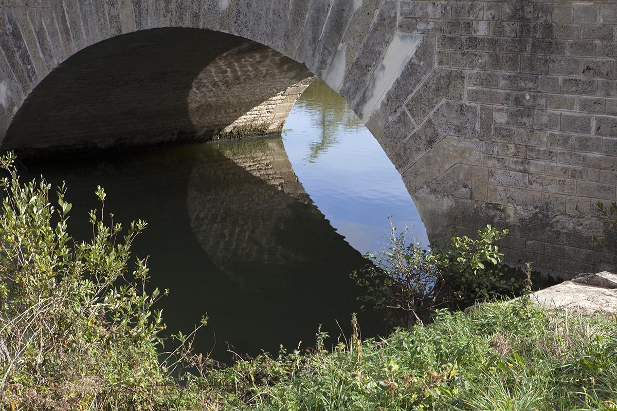 Passage de la Pichonnière puis ponts de la Croix des Mary
