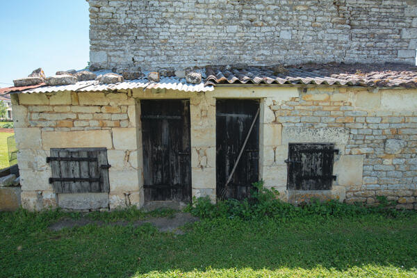 Ferme (vestiges), 84 rue de la Frémondière