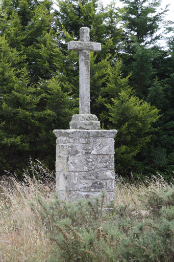 Croix de chemin, dite la Croix-Joalland, Crémeur