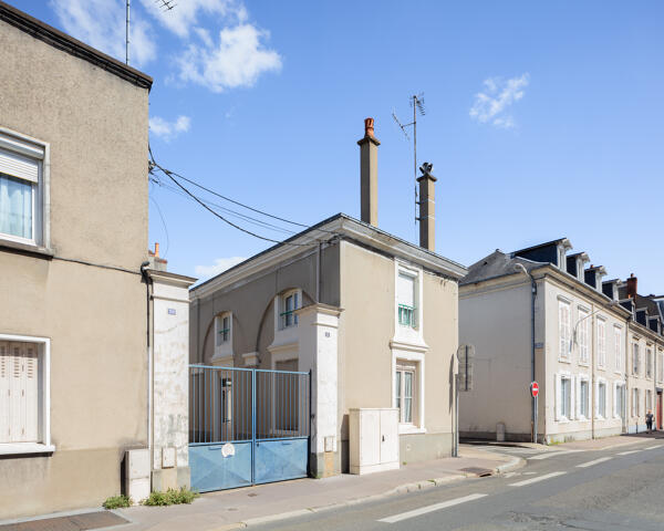 Ancienne usine Léger puis Diot, Carel et Foucher, puis Carel frères actuellement maison, rue Thorée