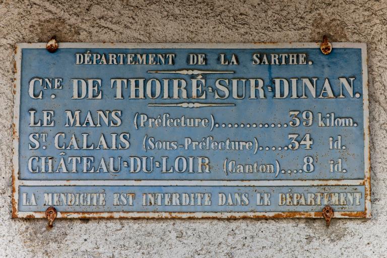 Présentation du village de Thoiré-sur-Dinan