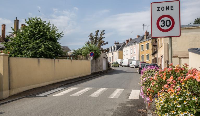Bourg de Connerré : cité intra-muros