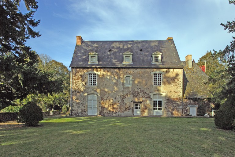 Manoir - la Vallée, Blandouet