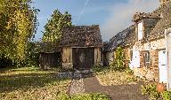 Maisons et fermes du bourg de Valennes