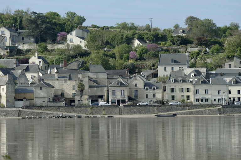 Montsoreau : présentation de la commune