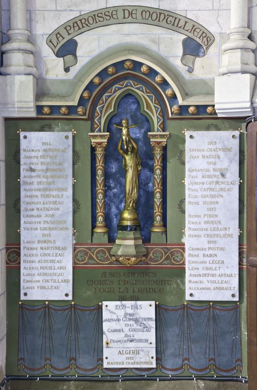 Monument aux morts, église paroissiale Saint-Hilaire de Montilliers