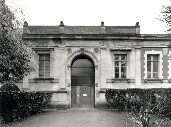 Abbaye du Ronceray, puis école royale, puis nationale supérieure d'Arts et Métiers (ENSAM)