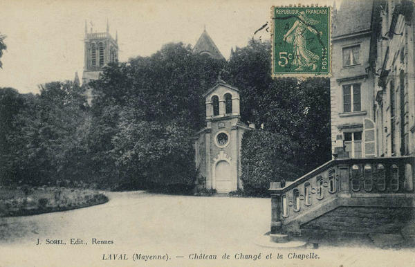 Prieuré Notre-Dame, puis demeure dite château, actuellement mairie, place Christian-d'Elva