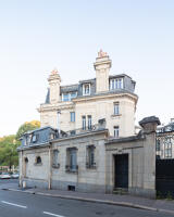 Demeure du directeur des mutuelles, actuellement immeuble à logements, rue Chanzy