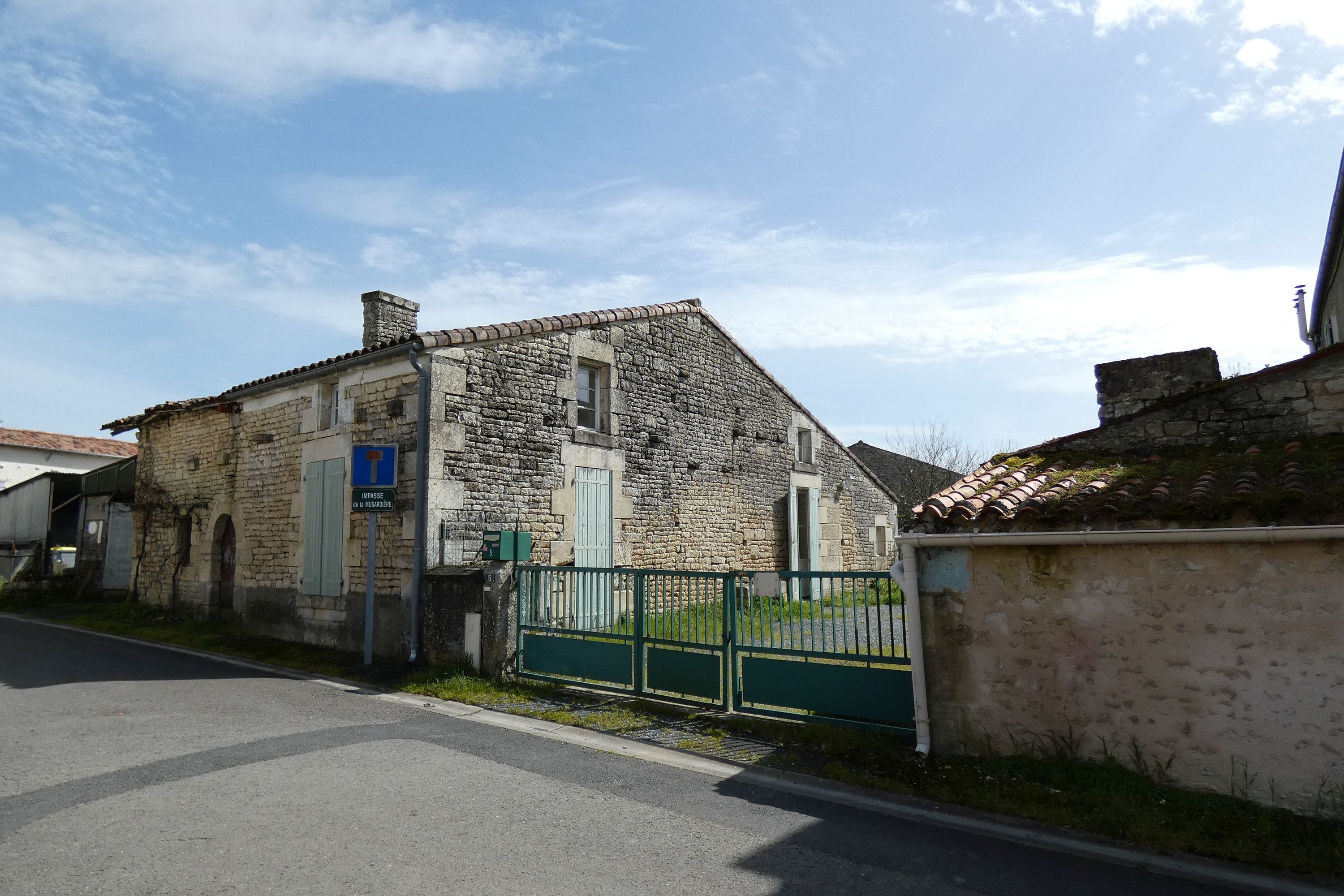 Ferme, actuellement maison, 5 rue du Port