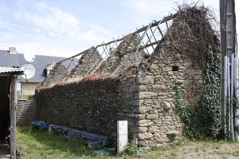 Rangée de maisons, Miroux, 1er ensemble