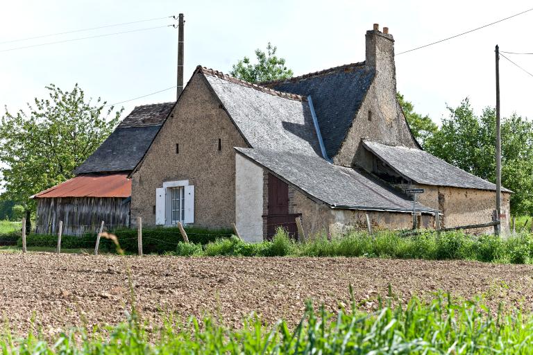 Écart, actuellement maison, la Housselière