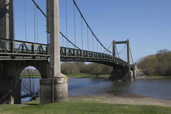 Pont routier de Bouchemaine