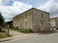 Ferme, actuellement maison, 24 rue du Port