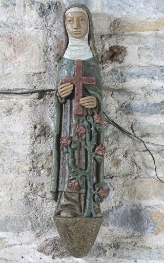 Statue : sainte Thérèse de Lisieux