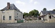 Maison puis école de garçons, actuellement école mixte, 3 rue du Tusson