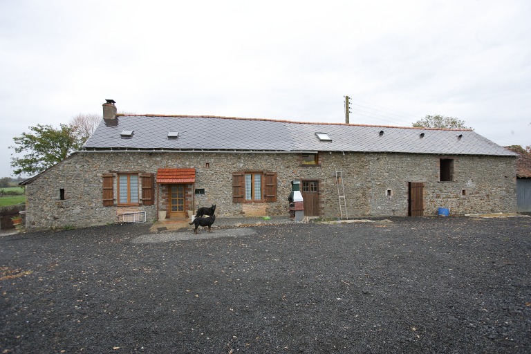 Ferme, actuellement maison - le Gast, Saulges