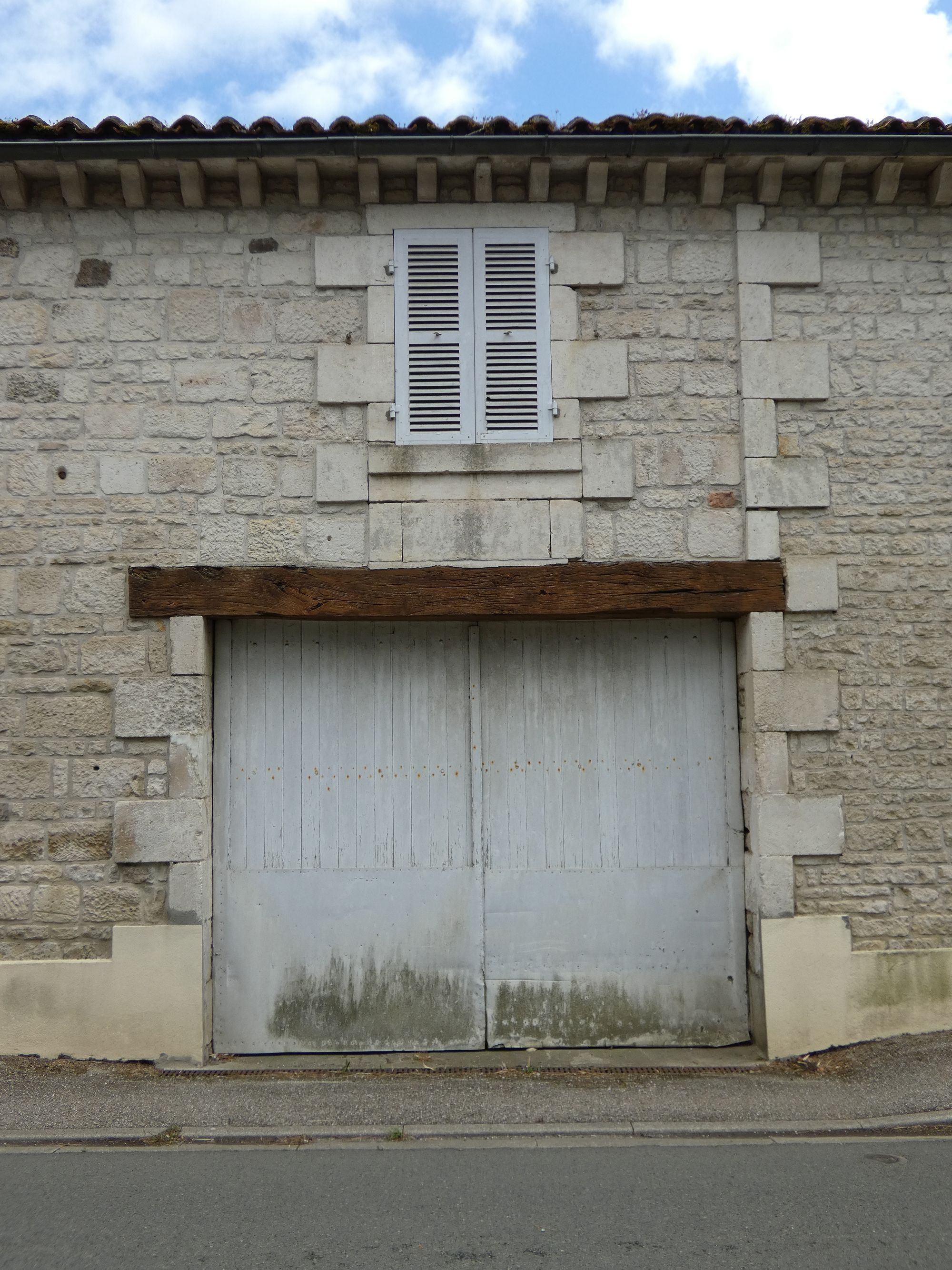 Boulangerie puis ferme, actuellement maison, 23 rue Principale