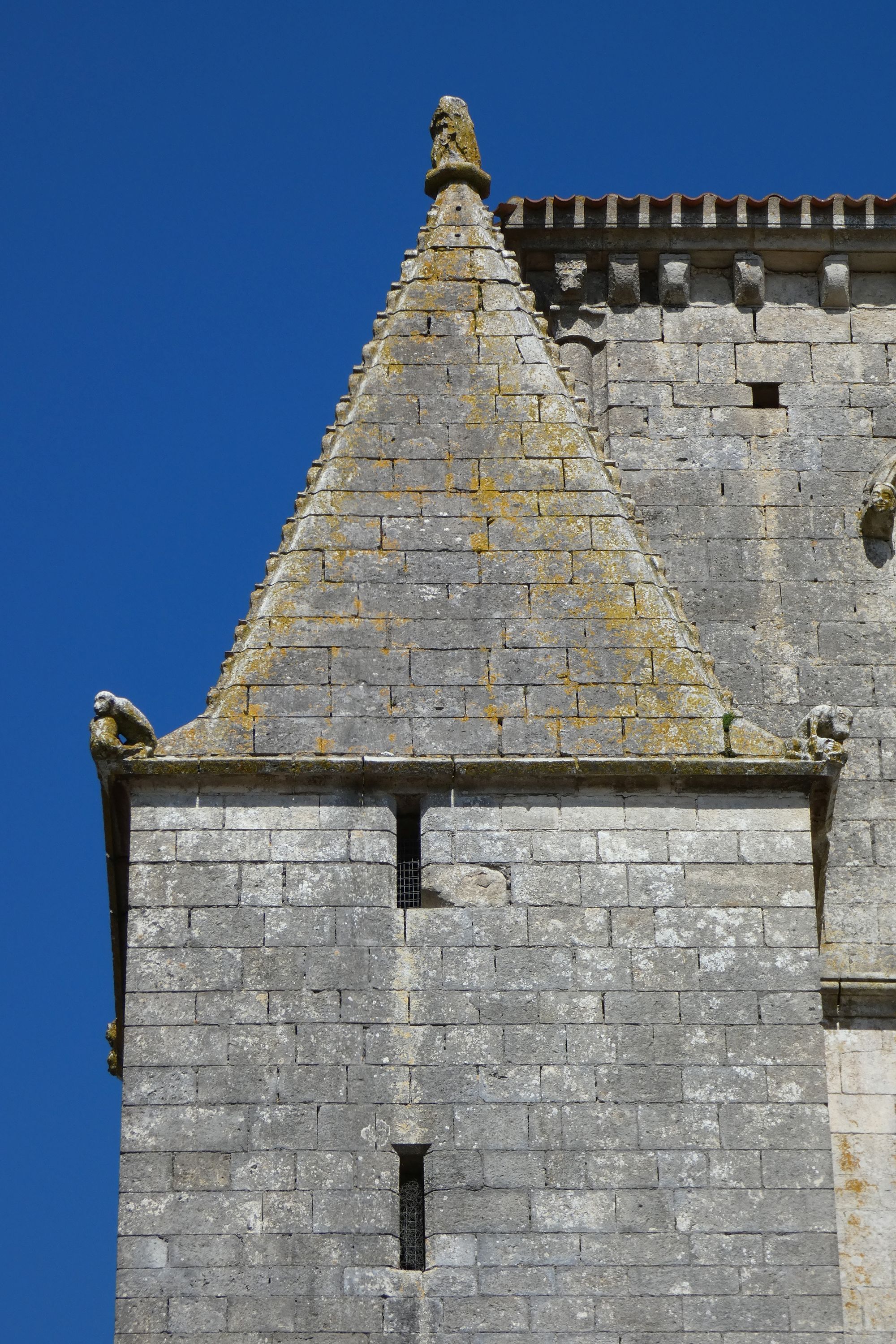 Eglise paroissiale Sainte-Eulalie de Benet