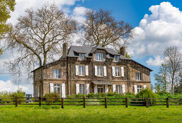 Maison de maître dite château, les Guitonnières