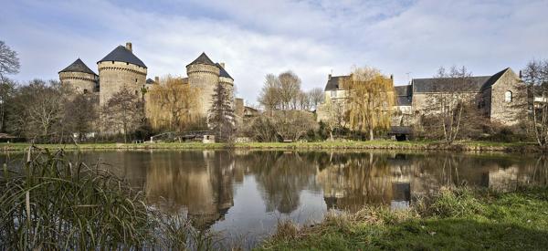 Lassay-les-Châteaux : présentation de la commune