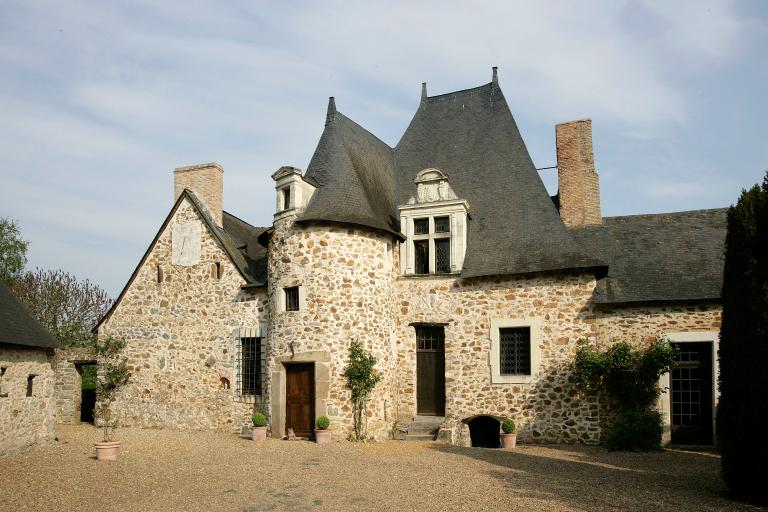 Manoir - les Croisnières, Saulges