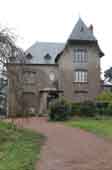 Maison de l'industriel Bernard Cavé, directeur de l'Etablissement Cavé-Aumon, 58 rue Principale, Roussay
