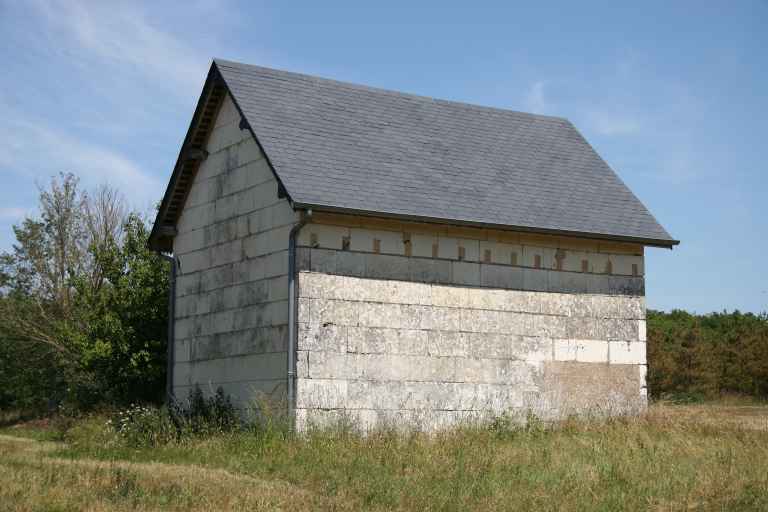 Présentation des objets mobiliers de l'église paroissiale Saint-Loup de la commune de Savigné-sous-le-Lude